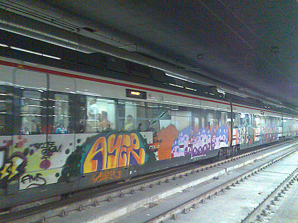 sants-grafitis-1.jpg