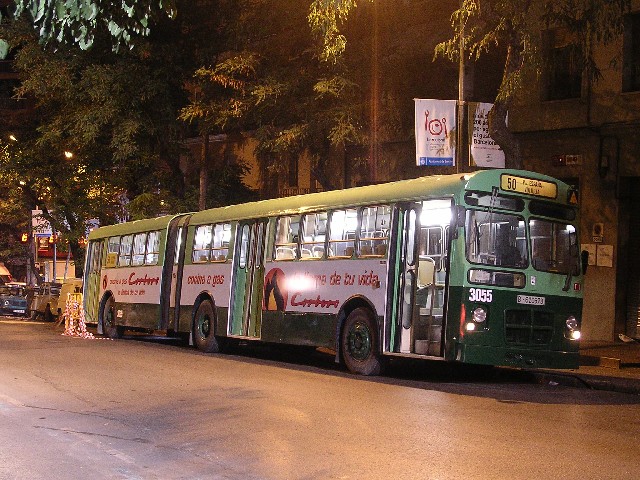 Imatge del Pegaso 6035-A d'ARCA amb els colors &quot;verd Porcioles&quot; de Transportes de Barcelona. Foto d'en Lluís Cuesta.