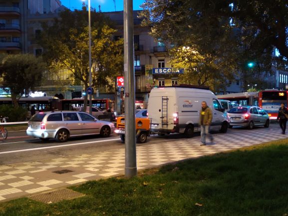 el desaguisado de plaza de Sants